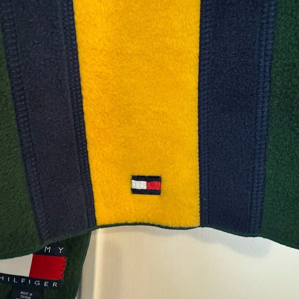 Tommy Hilfiger Green Fleece Scarf